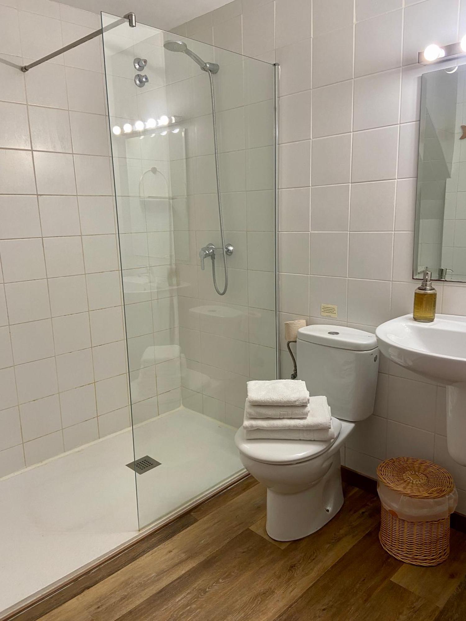Ecoturisme Mas Ribas Otel Palamós Oda fotoğraf